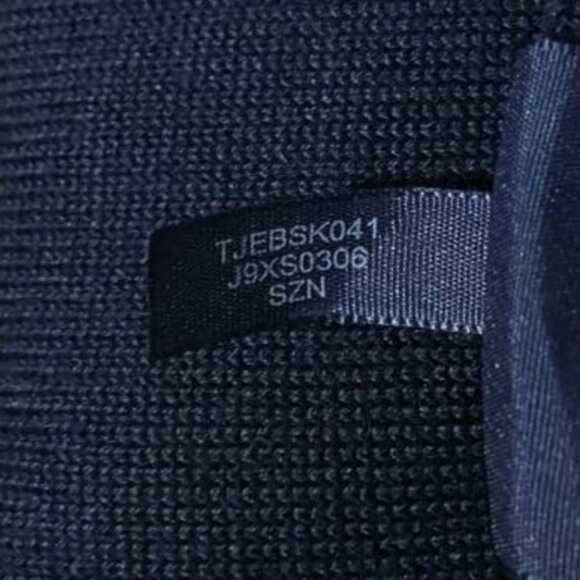 Tommy Hilfiger LOVE Sweater Womens Small Navy Blue Rainbow Graphic Knit Pullover - Picture 9 of 11